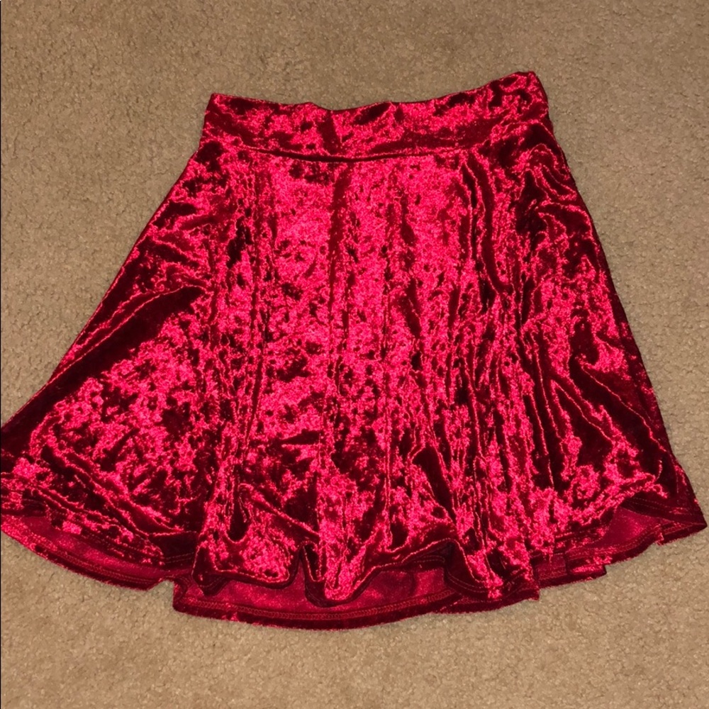 Velvet skirt